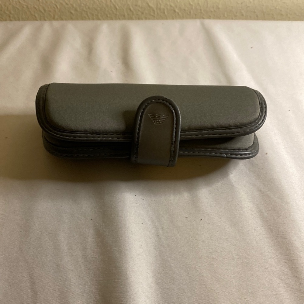 (B4) Emporio Armani Gray Sunglass/Eyeglass Soft Neoprene Case